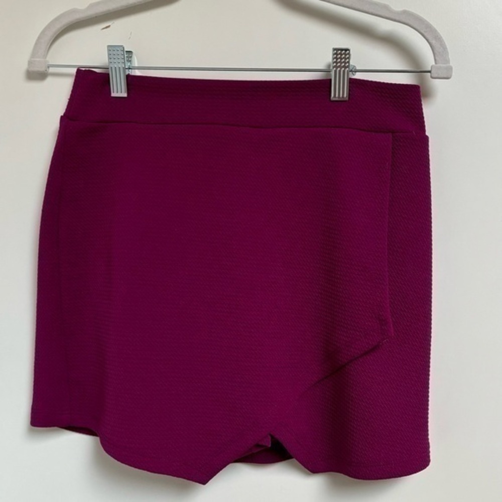 NWT purple wrap skort